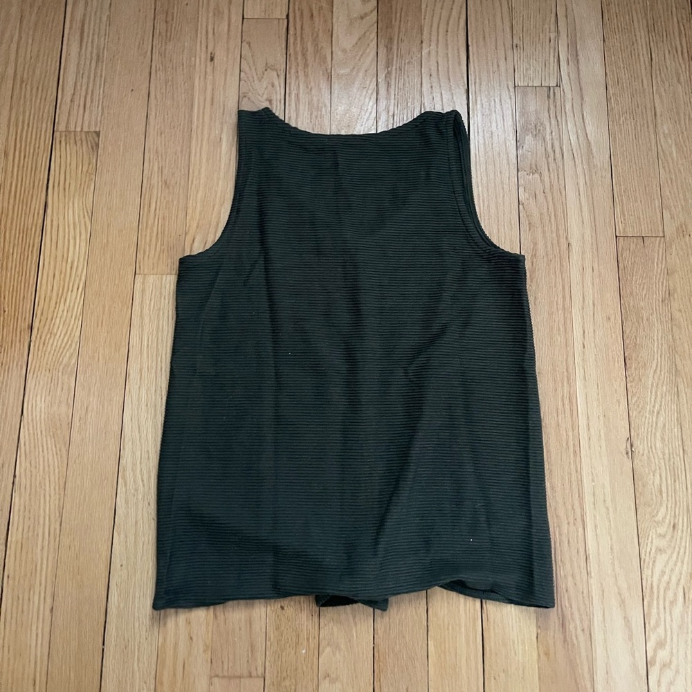 Loft Tank - Picture 2 of 2
